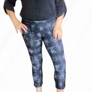 🎊3 FOR $10 ATHLETIC WORKS WOMENS SPORTS CAPRI LEGGINGS SIZE M